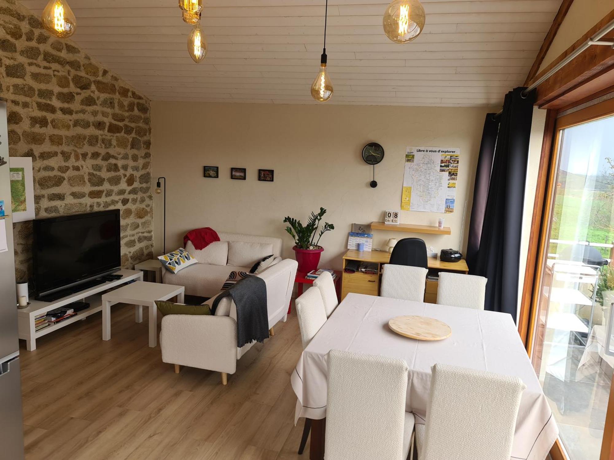 Gite Chez Tiane Saint-Flour-L'Etang Extérieur photo